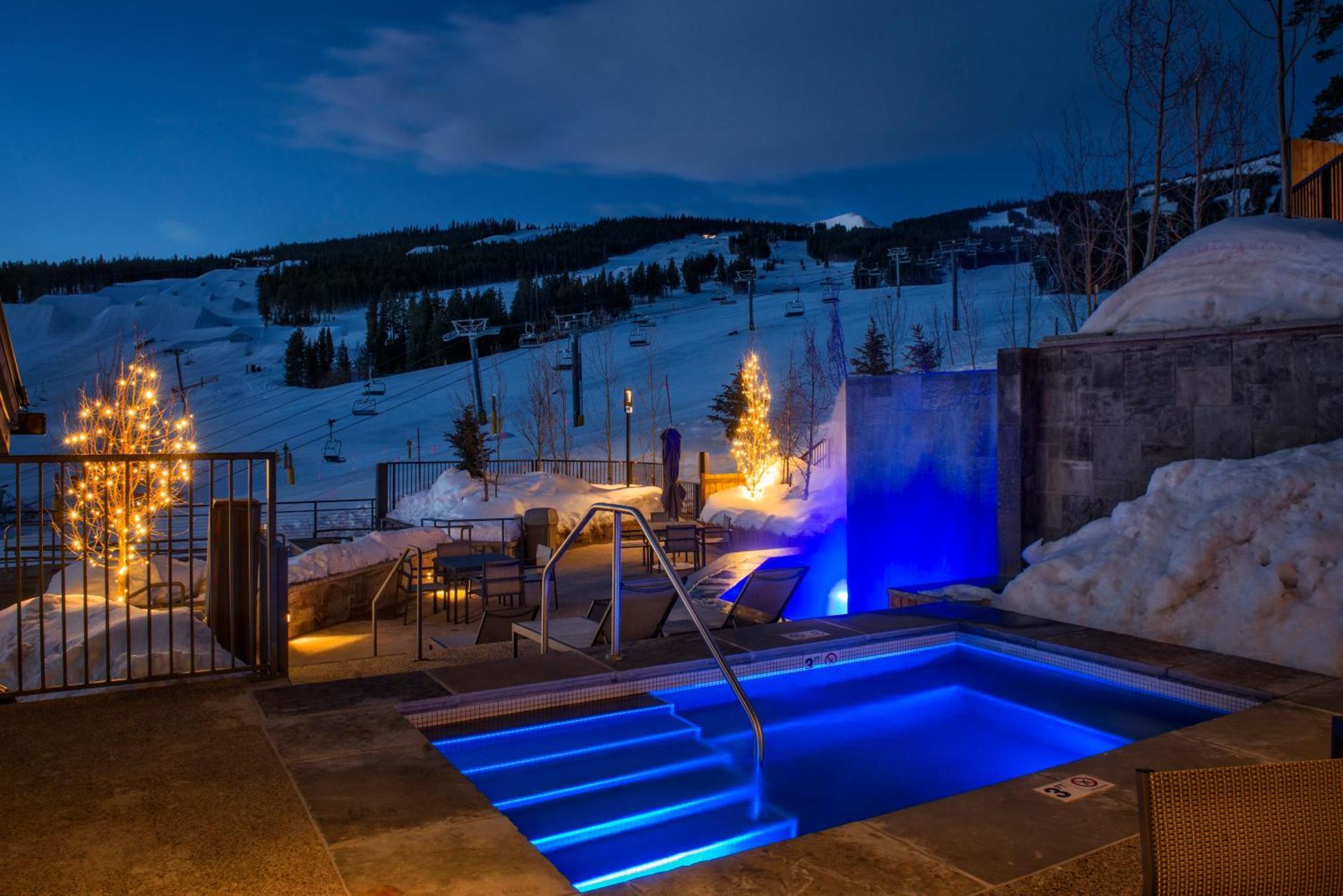 Grand Colorado On Peak 8 Hotel Breckenridge Exterior photo